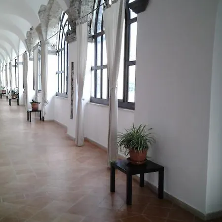 Borgo San Leucio モーテル 3*